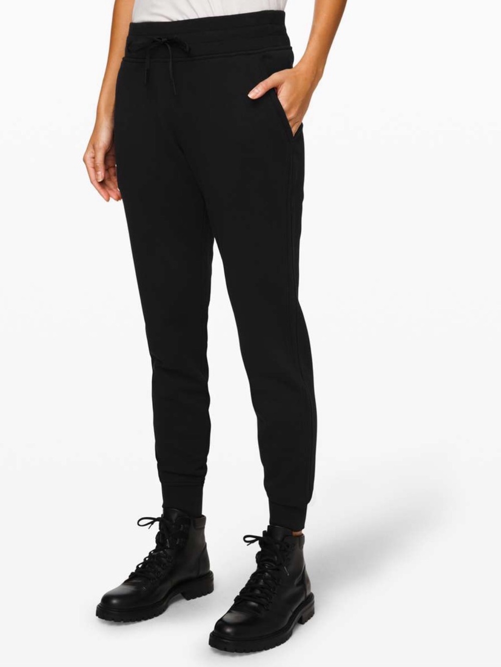 Lululemon Warm Down Jogger II 
Size: 12 
28” inseam
Black